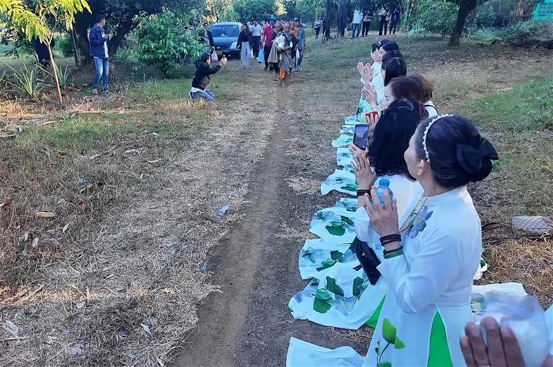 phat tu viet nam