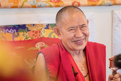 Garchen Rinpoche (2)