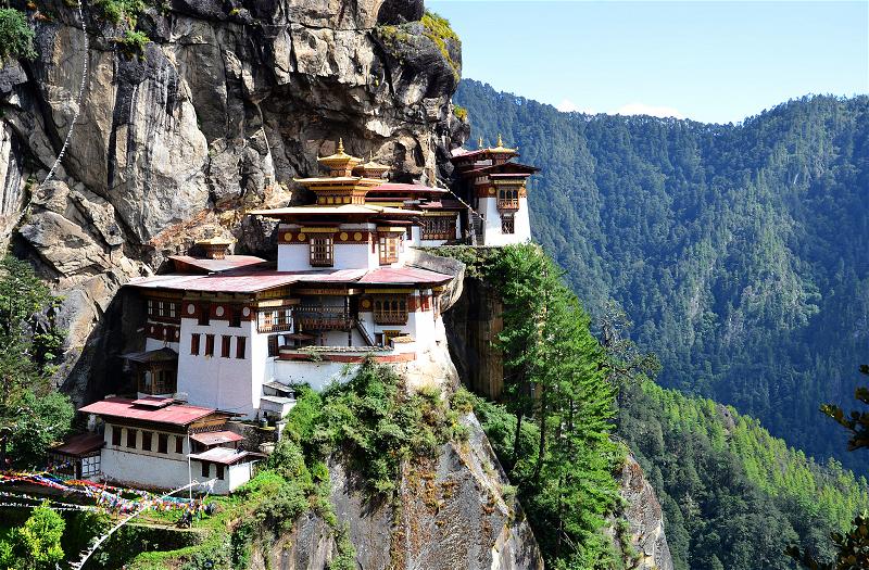 bhutan paro tigers nest monastery