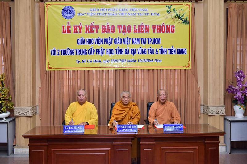 5 3 vi hoa thuong