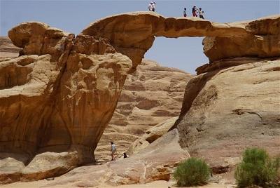 Cầu Jabal Burdah (Ảnh tác giả)